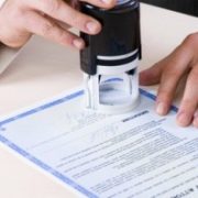 Уряд планує проводити моніторинг дій держреєстраторів Уряд планує проводити моніторинг дій держреєстраторів