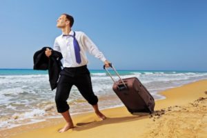 Принудительно отправить в ежегодный отпуск нельзя, но за непредоставление отпуска — штраф