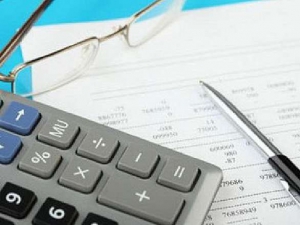 Підприємці застосовують коригуючий коефіцієнт для середнього заробітку у разі підвищення окладів працівникам