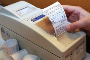 Запропоновано збільшити поріг річного обсягу розрахункових операцій для застосування РРО