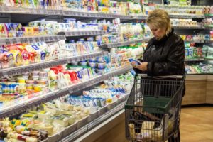 Правительство окончательно отменило госрегулирование цен на продовольственные товары