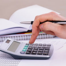 Фізособа одночасно з пенсією від ПФУ отримує зарплату: чи є право на ПСП Фізособа одночасно з пенсією від ПФУ отримує зарплату: чи є право на ПСП