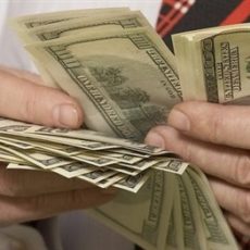 Єдинник отримав виручку в інвалюті: коли визнавати дохід
