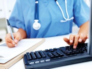 Оподаткування та відображення у звітності лікарняних та декретних